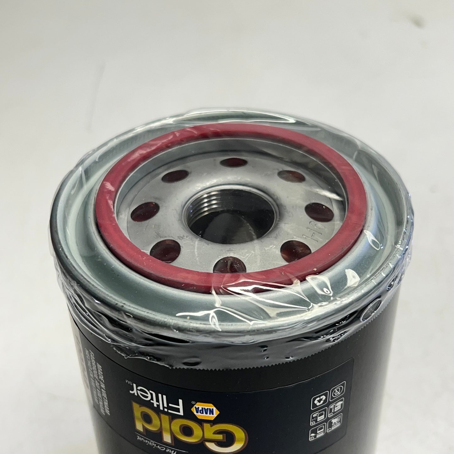NAPA Gold Filter Spin on Oil Filter W/ Gasket  1 in - 16 Thread 100242