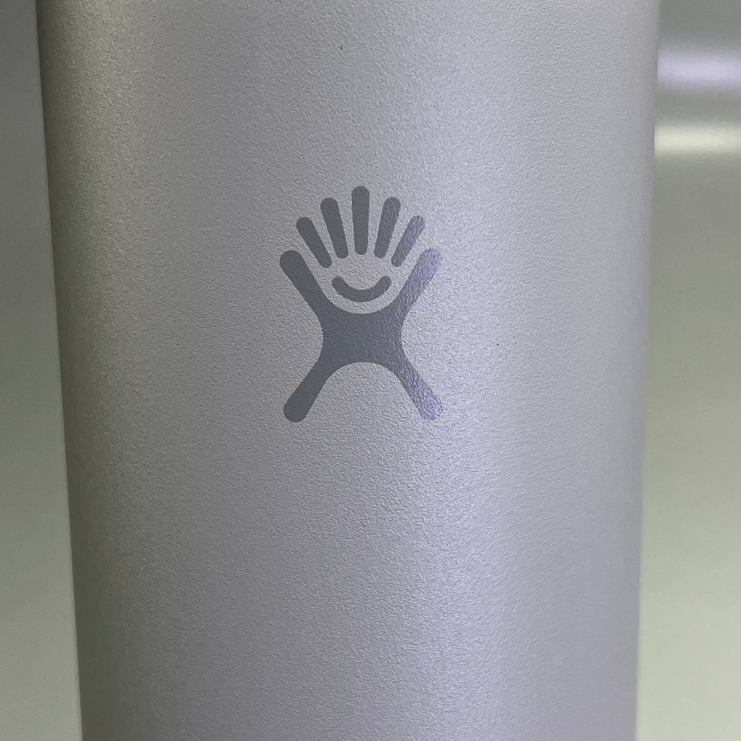 HYDROFLASK Stainless Steel Insulated Wide Mouth Water Bottle 40oz Birch