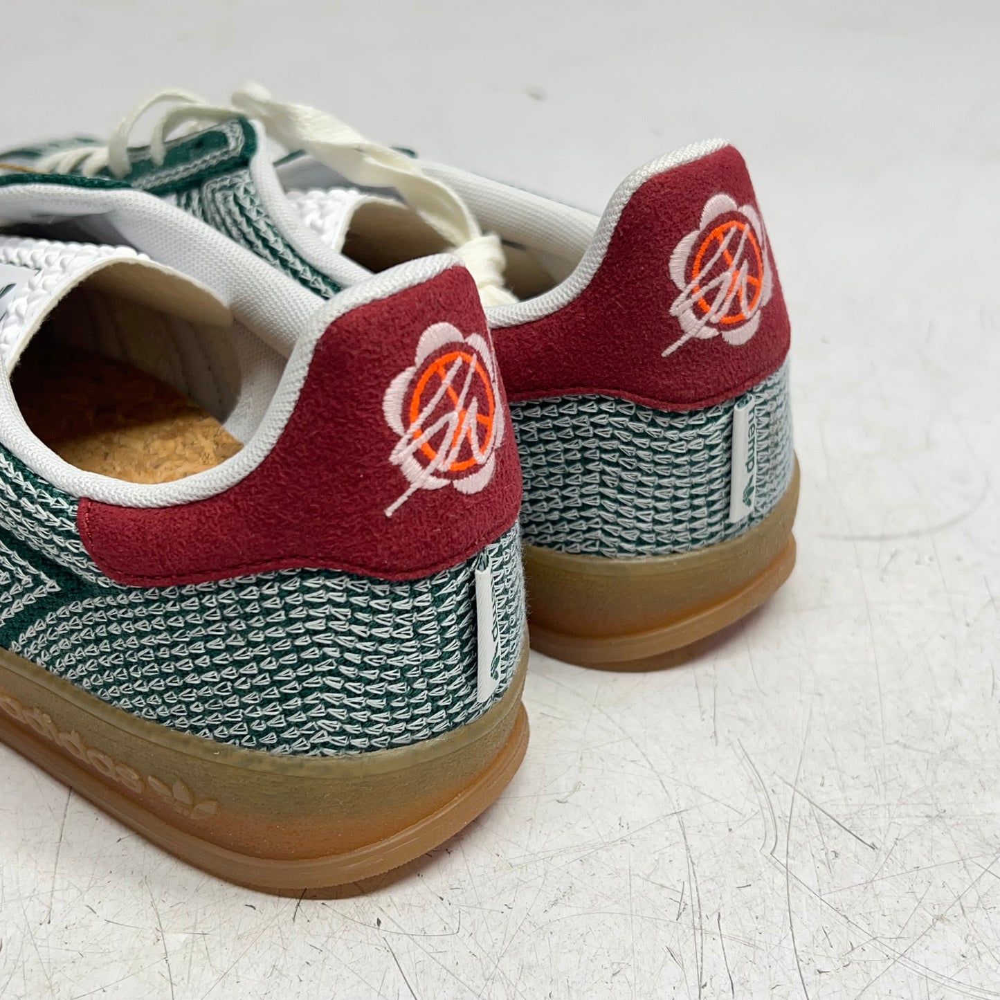 ADIDAS Originals Gazelle Indoor Sneakers W/ Bag Men's Sz 9 Dark Green IG1456