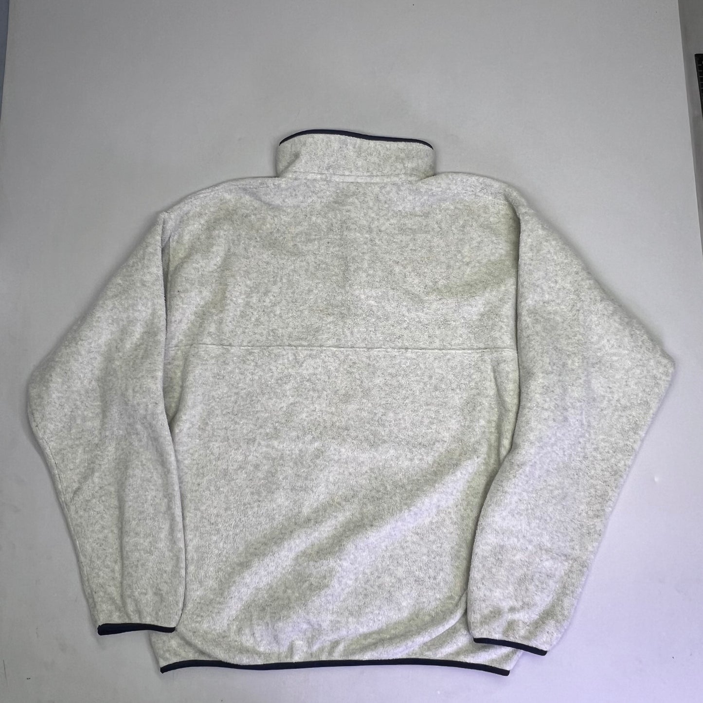 PATAGONIA Lightweight Synchilla Snap-T Pull Over Men's XL Off White/Navy (Used)