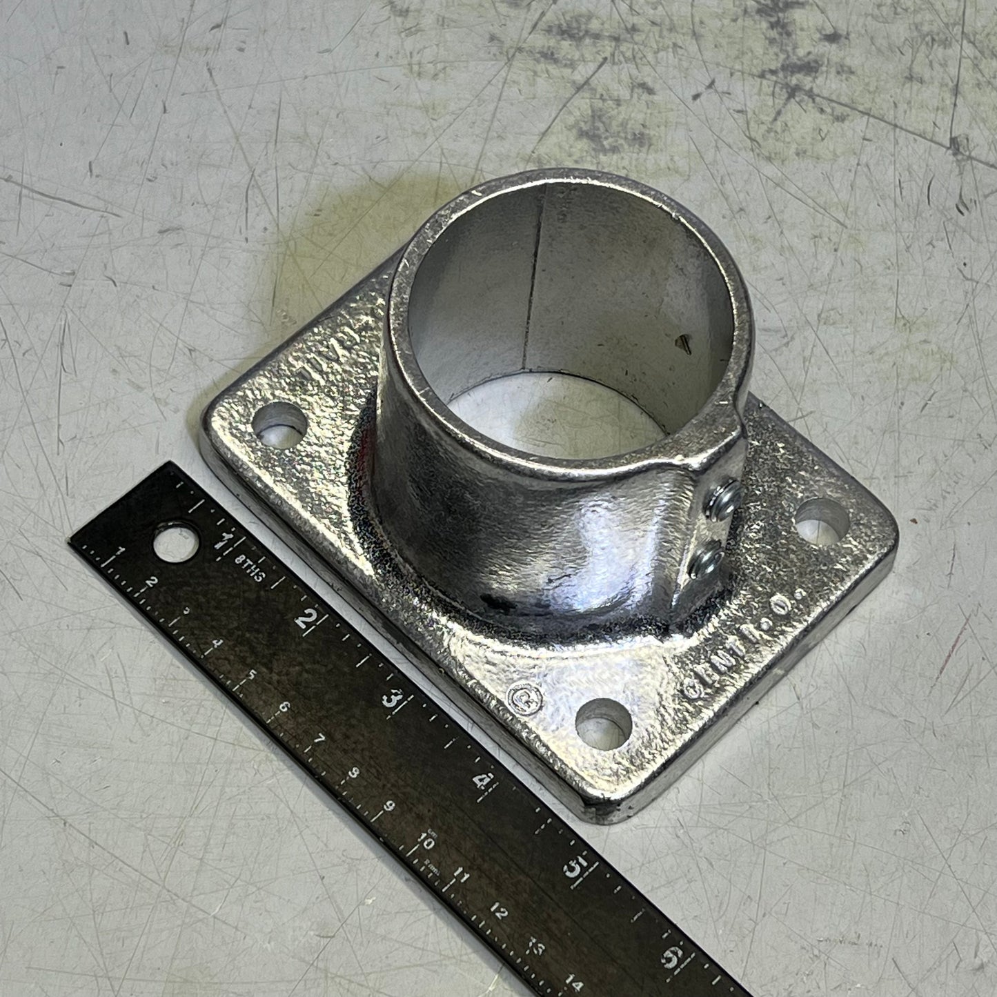 HOLLAENDER Aluminum Rectangle Base Flange Mount 5" L - 2-3/8" Dia Silver 47-9