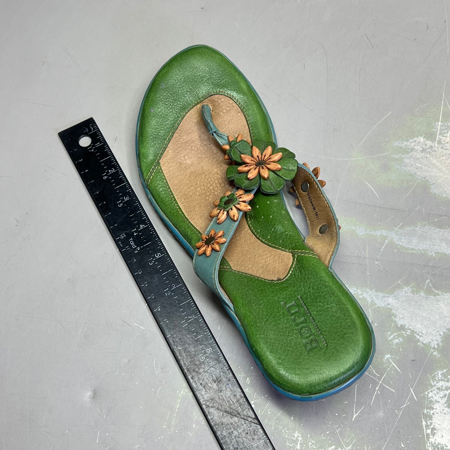 BORN Leather Beaded Flower Sandal W/ Heel Women's Sz 12 Green/Blue (Used)