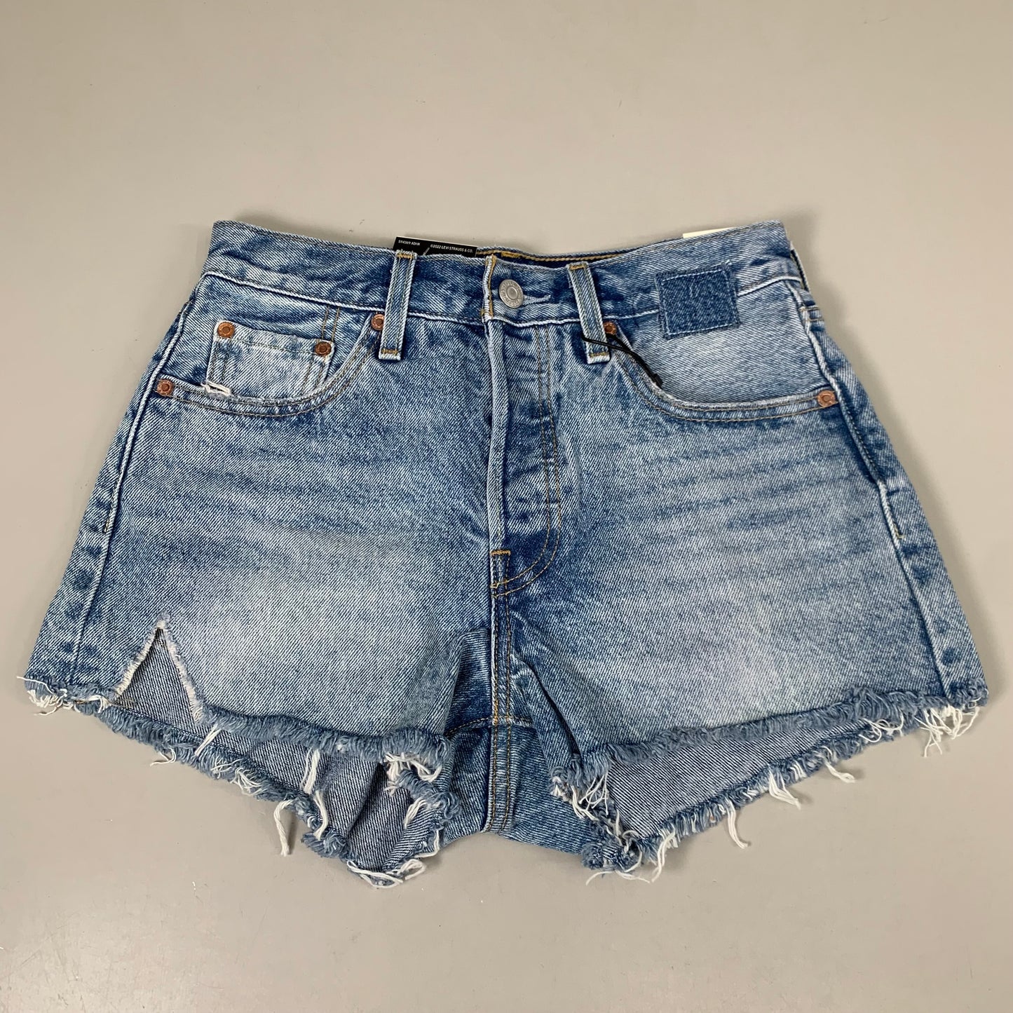 LEVIS 501 Original Fit High Rise Shorts Medium Wash Women's Sz 25 Mega Vibe Blue