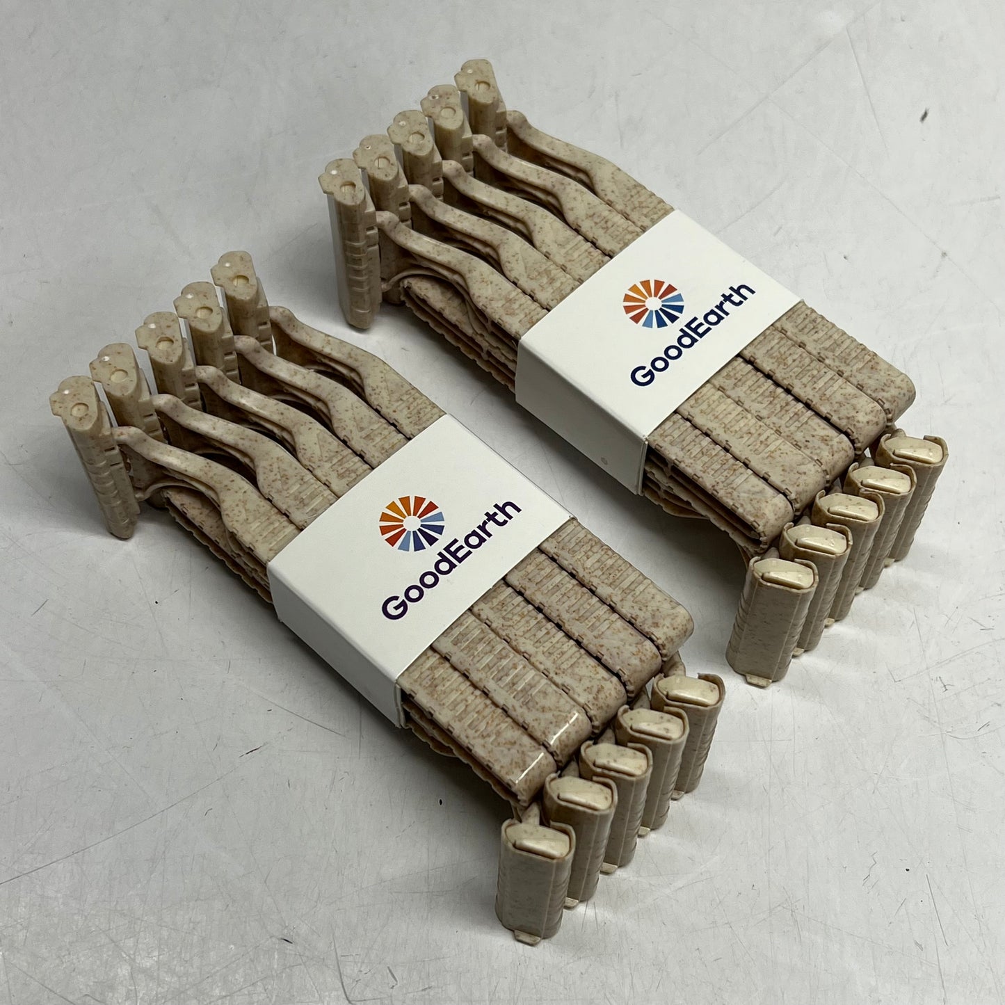 GOOD EARTH (2 PACK, 10 EACH) Disposable Razors All Hair Types 2 Blade Clay/Tan