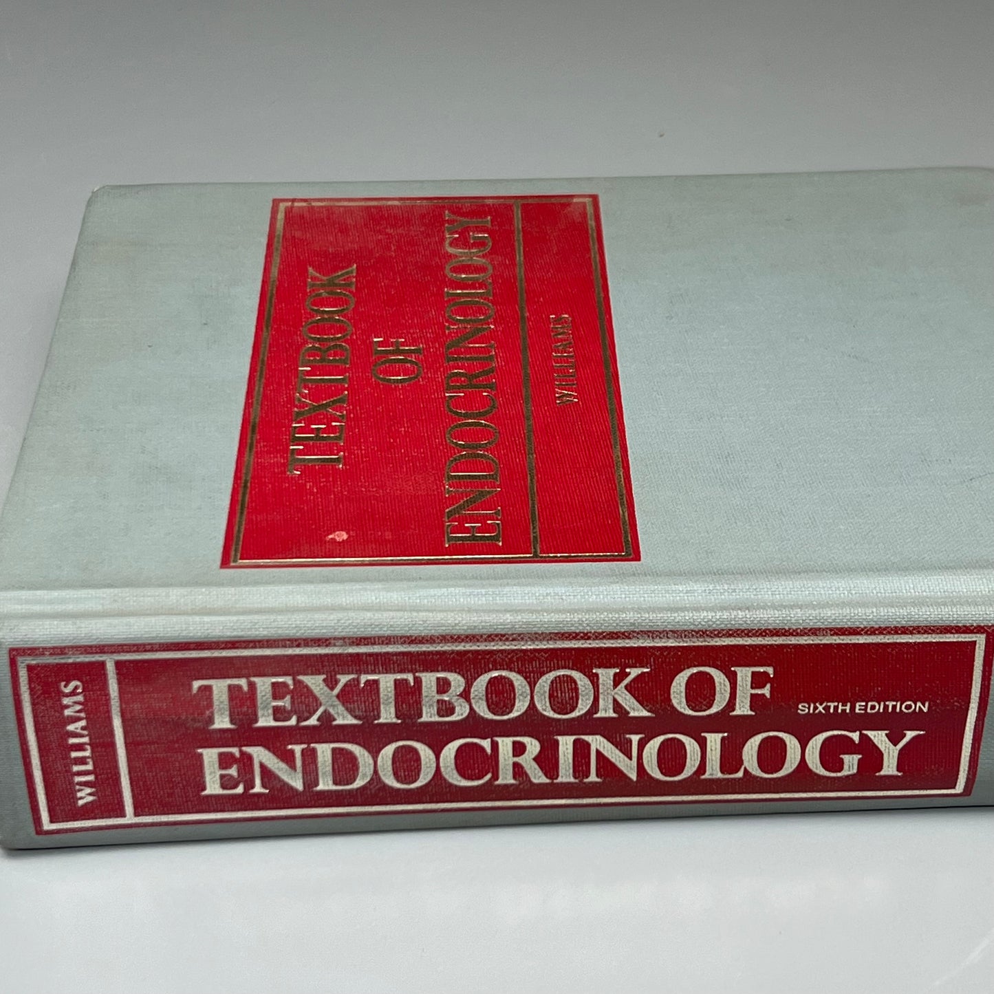 TEXTBOOK OF ENDOCRINOLOGY Robert H Williams Sixth Edition USED