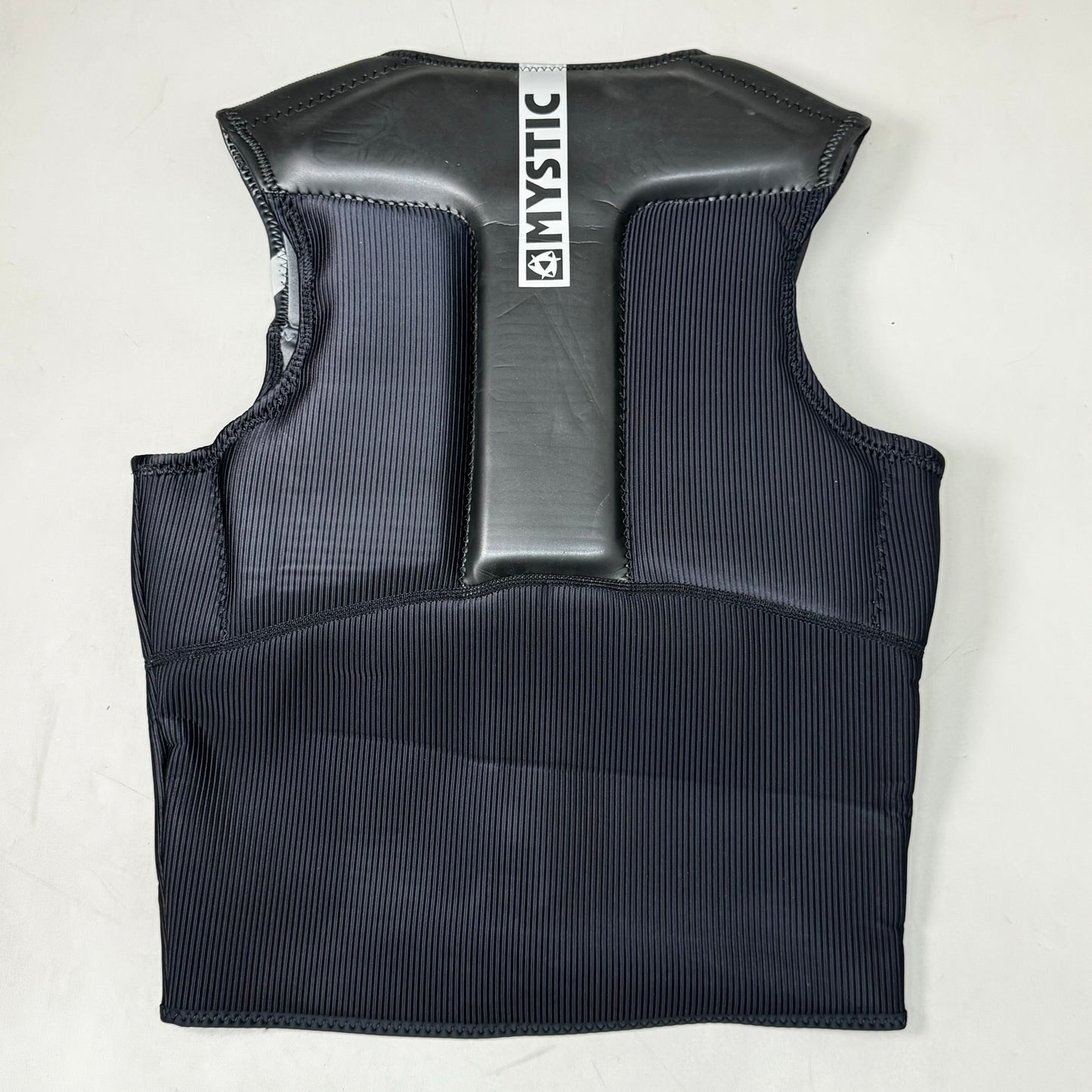 MYSTIC Block Impact Vest YKK Front-Zip & Clash Foam Sz M Black 35005.200107