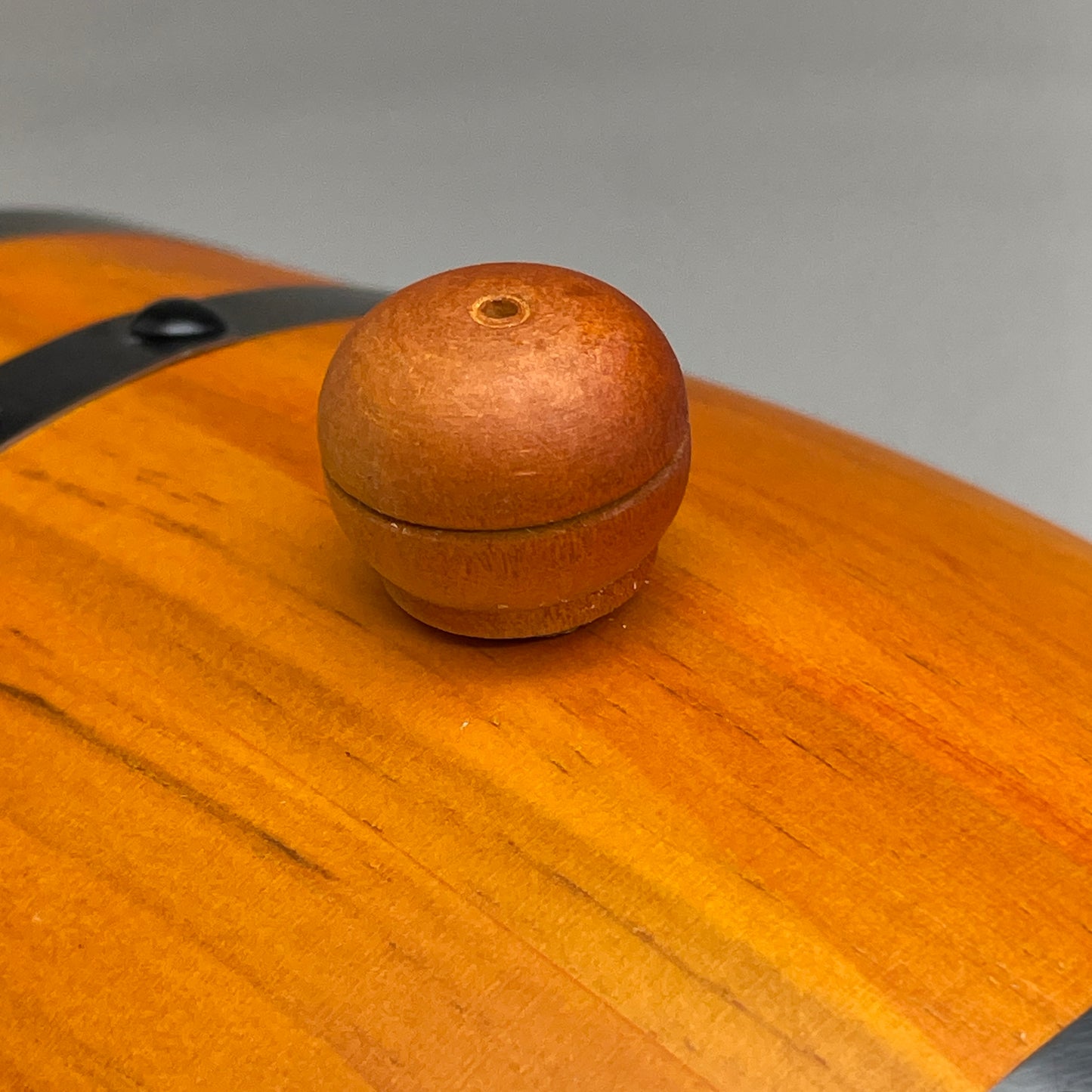 FIUDEX Solid Wood Wine Barrel Decorative Beer Keg Light Brown