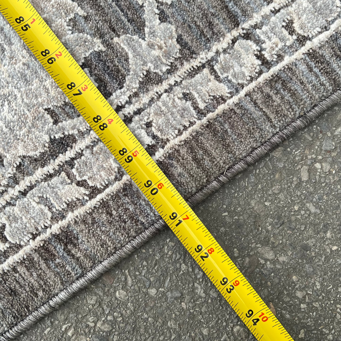 ZA@ NOURISON & HOME Dawn Area Floral Diamond Design  7'x9' Light Grey/Charcoal DAW02 CHARC (Return - Damaged/Dirty Outer Edge)