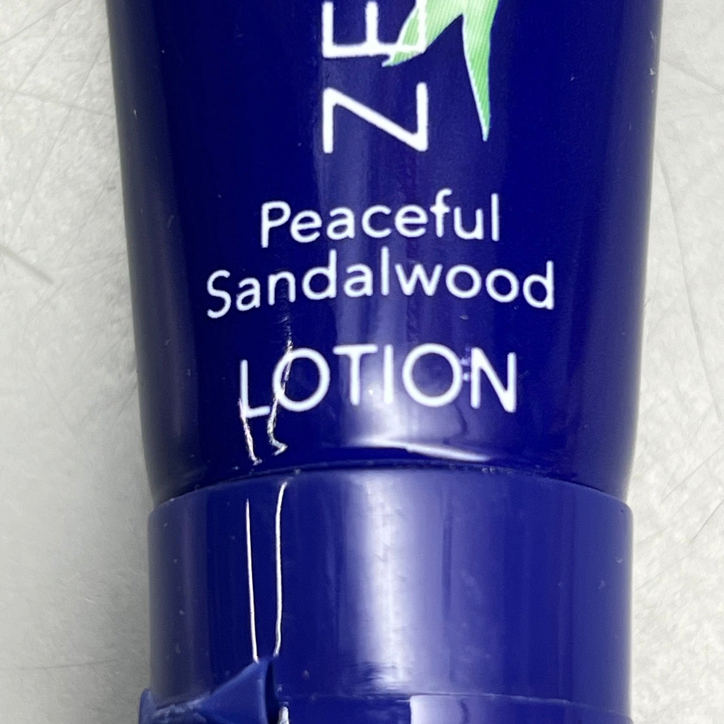 SLEEP INN (144 PACK) Zenses Lotion Peaceful Sandalwood Scent 0.5 oz Flip-Cap Tube