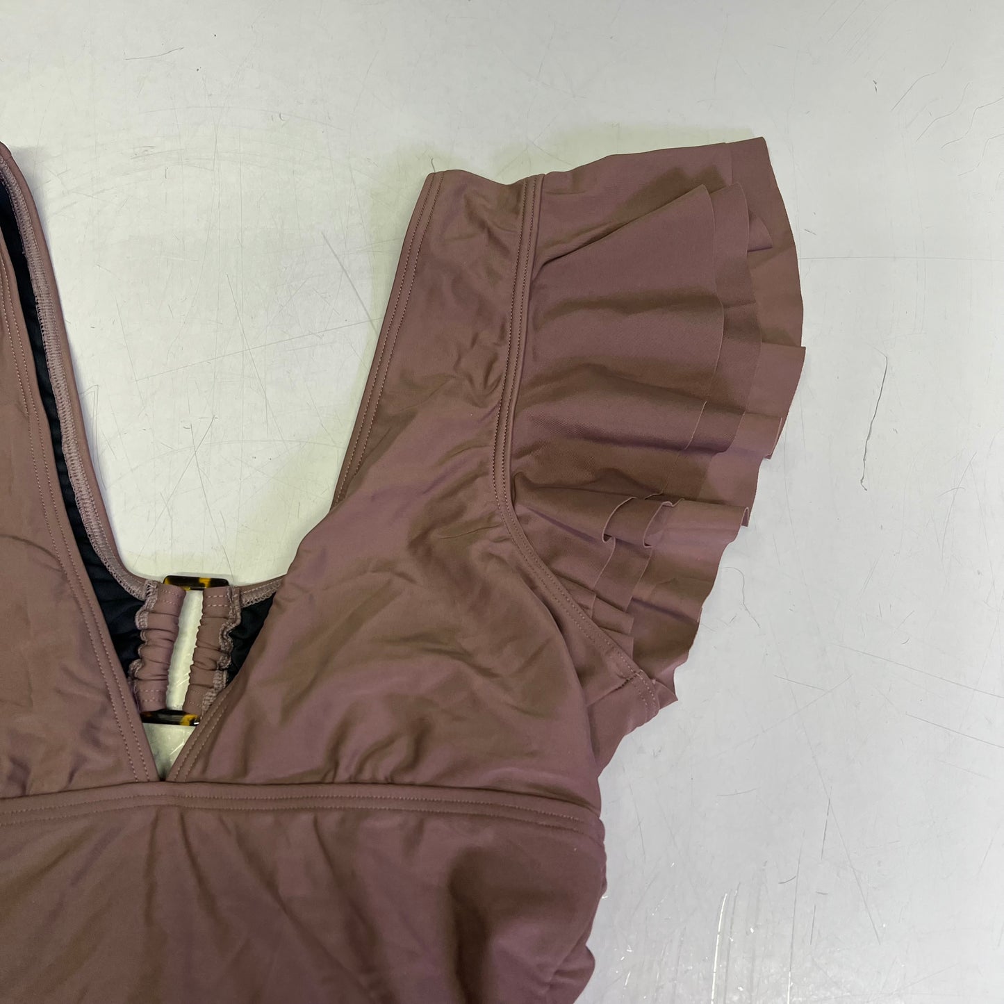 CHARMO Deep Scoop Neck Ruffle Cap Sleeve Swimsuit Women's Sz M Milk Chocolate