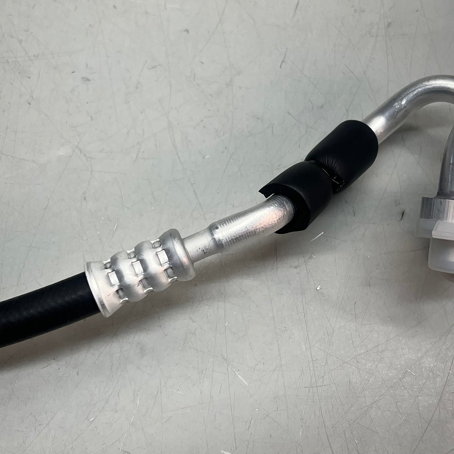 FOUR SEASONS A/C Hose Assembly For Chevrolet Vehicle Models 66067