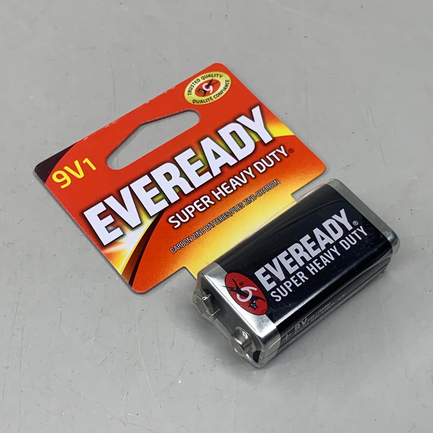 EVEREADY (18 PACK) Super Heavy Duty 9 Volt Battery 1222SW