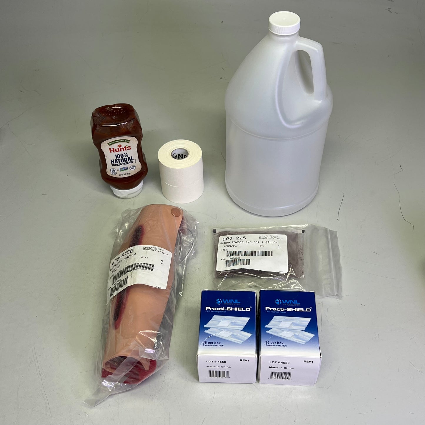 HEALTH SCIENCE CAREER LABS Emergency Medical Treatment Kit AO-0020372 869008