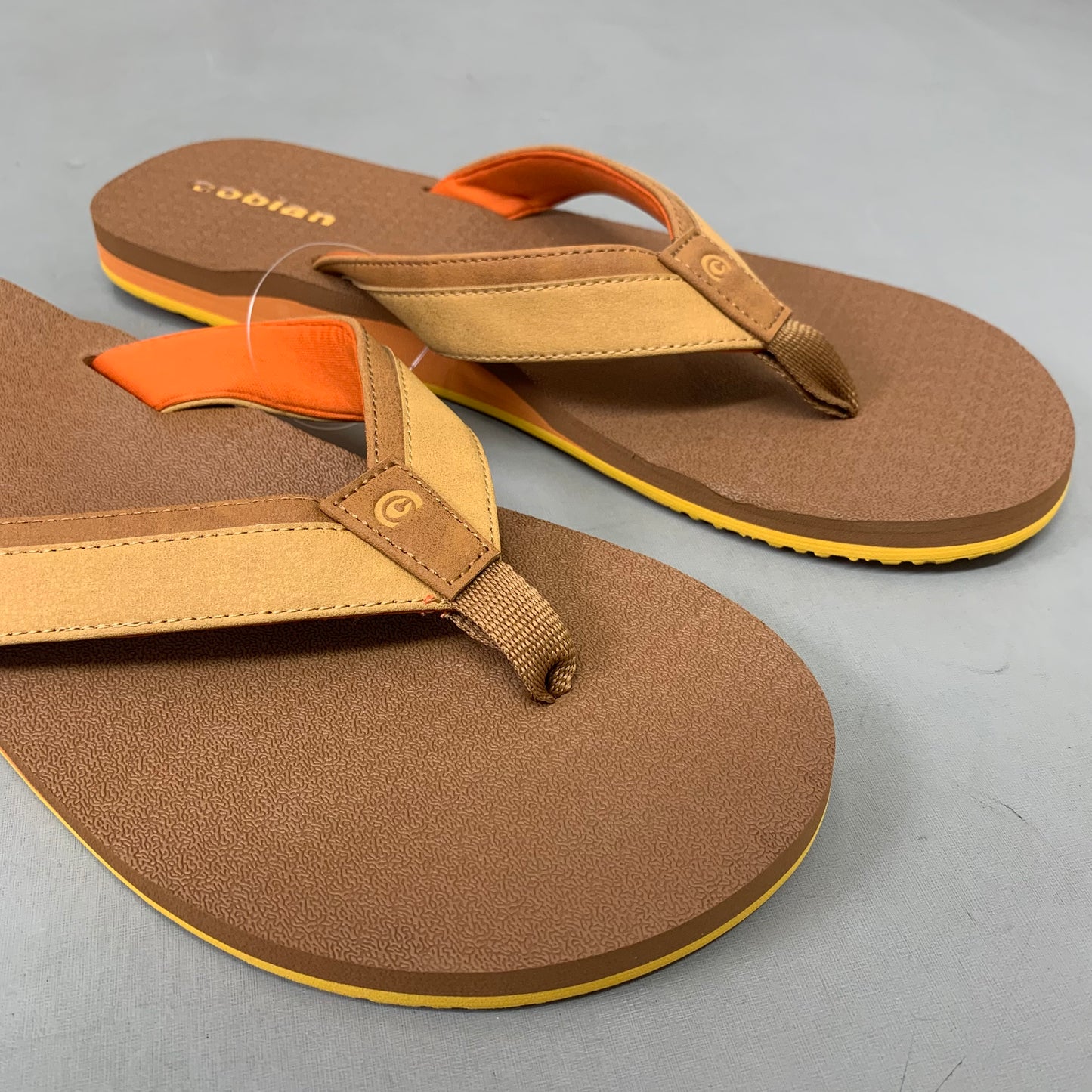 COBIAN Foamie Full Arch Support Sandals Men's Sz 13, 46 Eu Brown FAO25-200-13