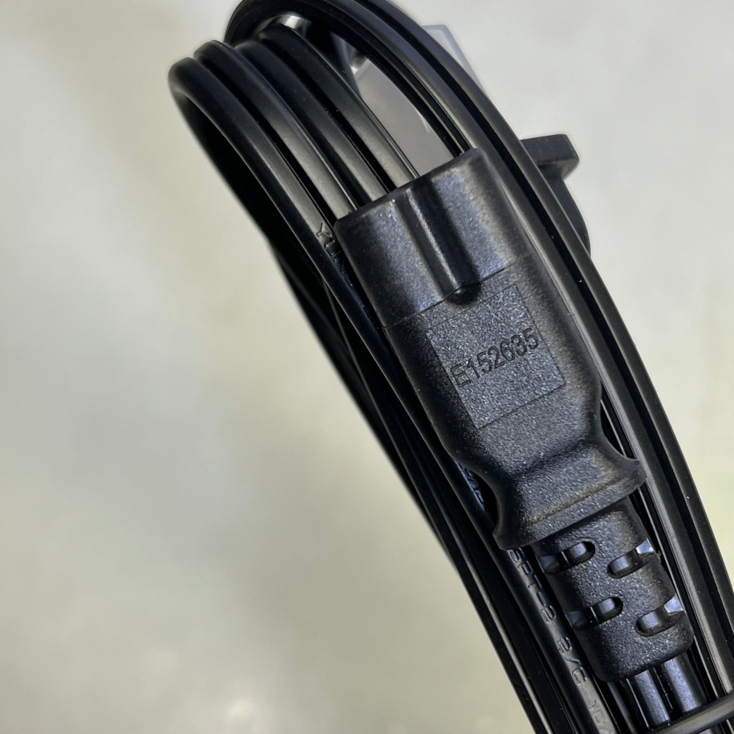 BRADY Battery Pack & AC Adapter Power Kit For M210 Label Maker M210-PWR-KIT