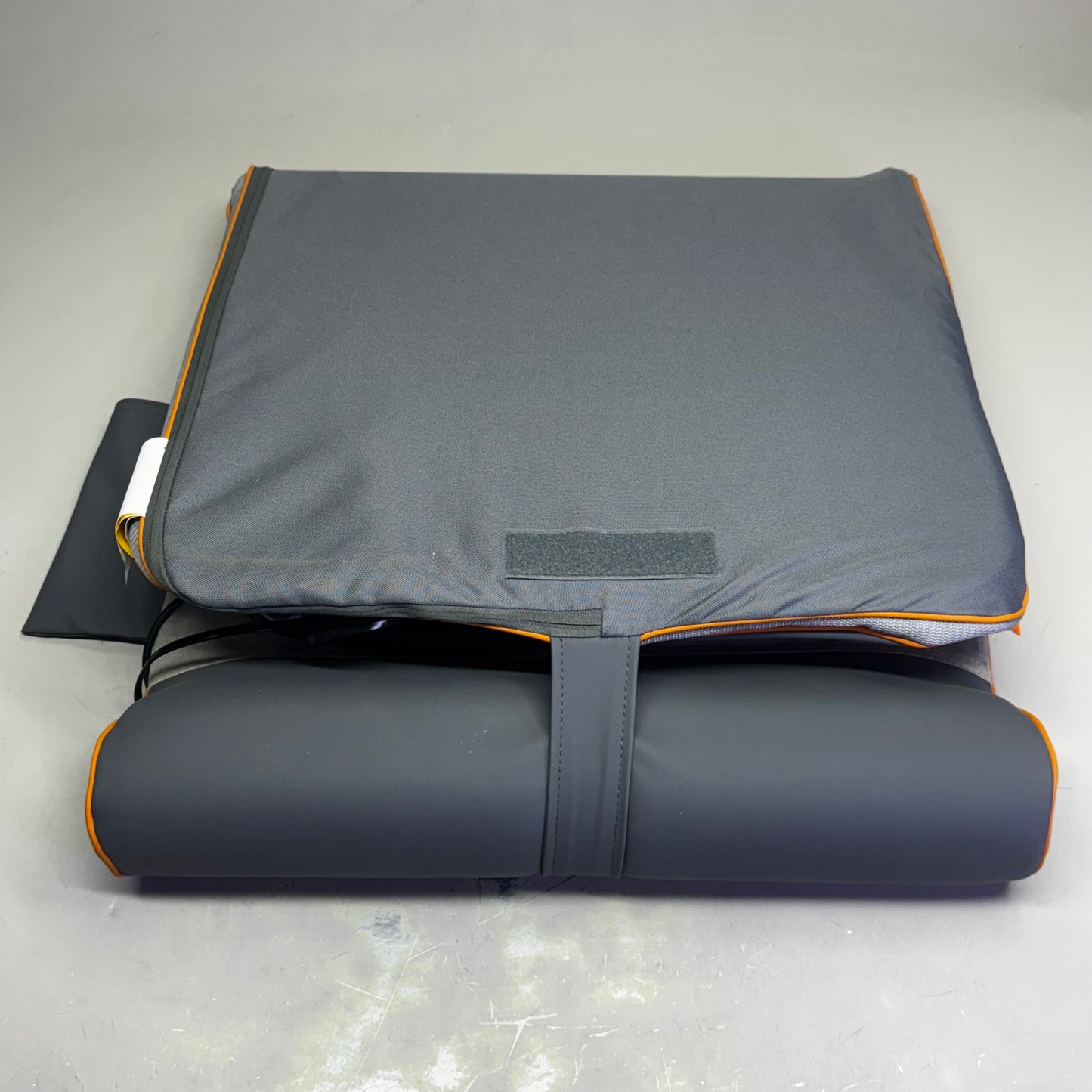 HOMEDICS Air Compression Back Stretching Mat 41"L x 20"W Grey BM-AC105 (New Other, Distressed Box)