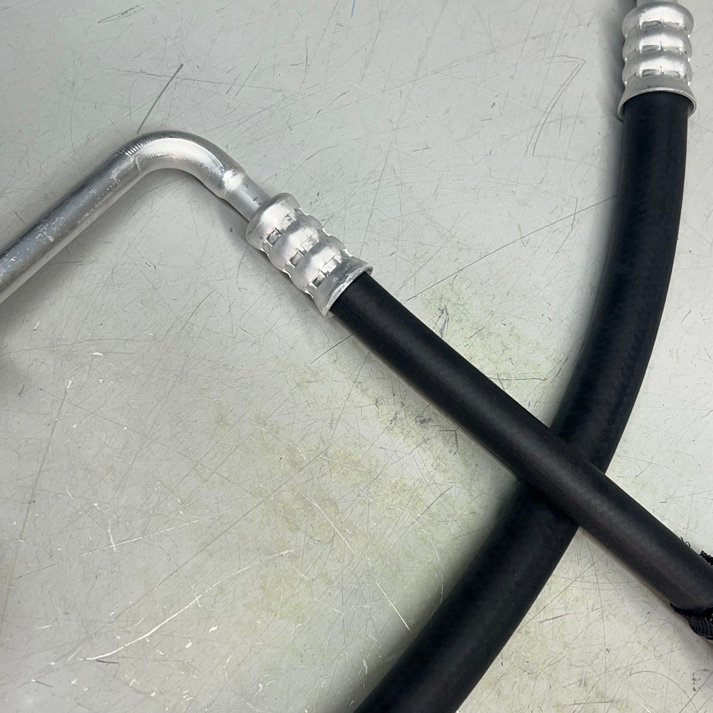 FOUR SEASONS A/C Hose Assembly For Buick, Chevrolet & GMC Vehicles Models 66051