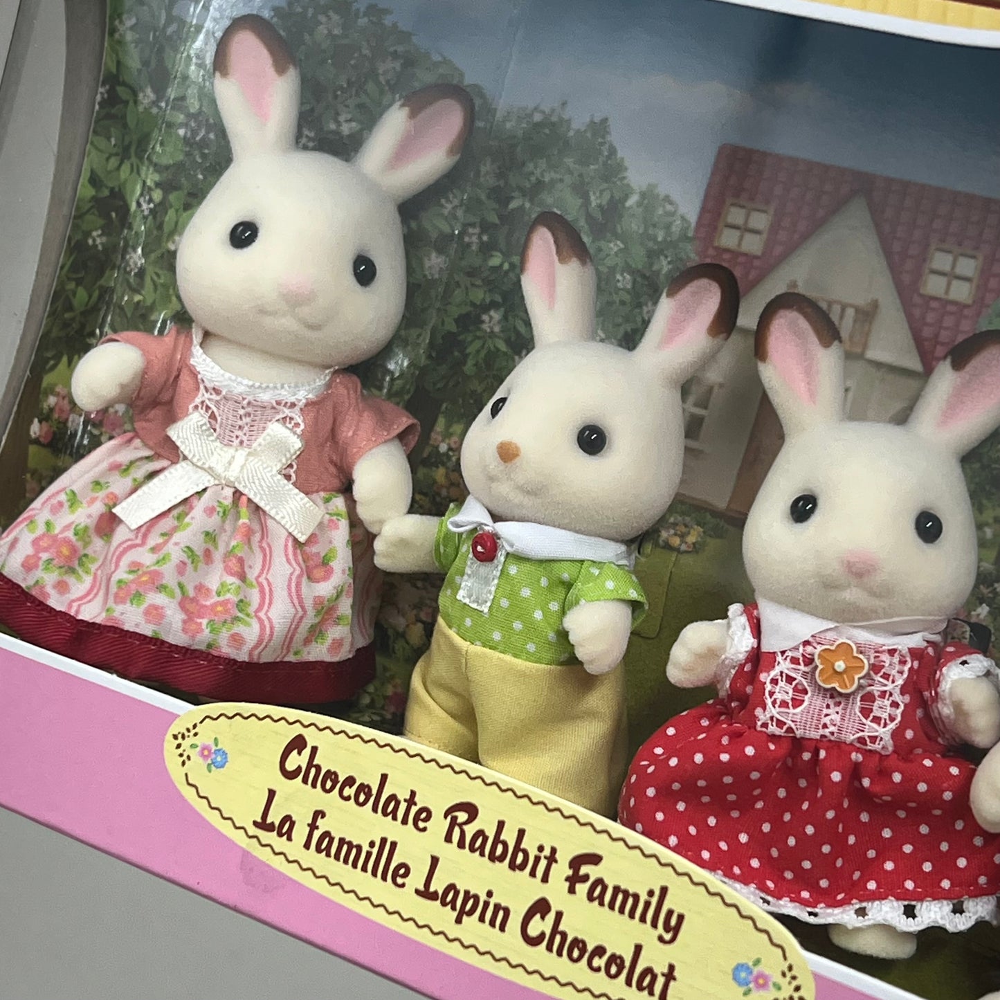 CALICO CRITTERS Chocolate Colored Ear Tip Rabbit Family 4 Posable Figure CC2028