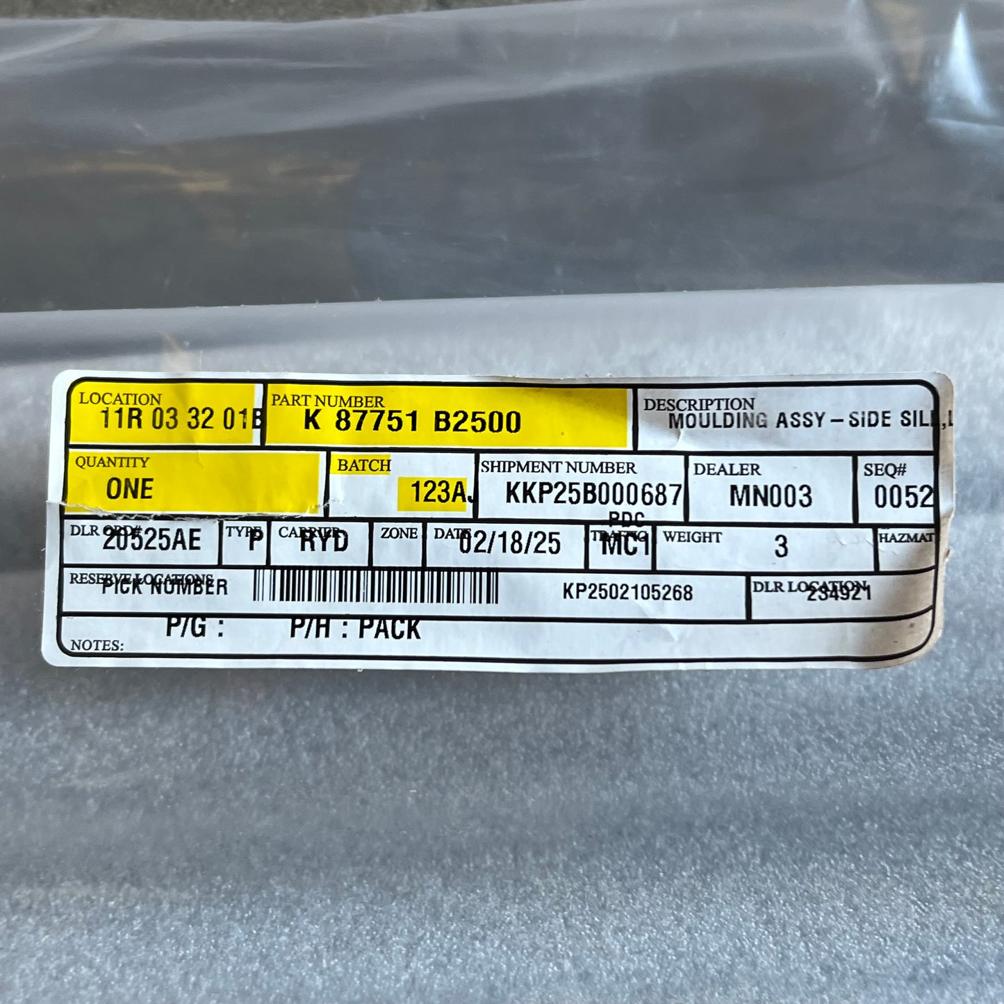 ZA@ KIA Moulding Assy-Side Sill 87751B2500 (New)