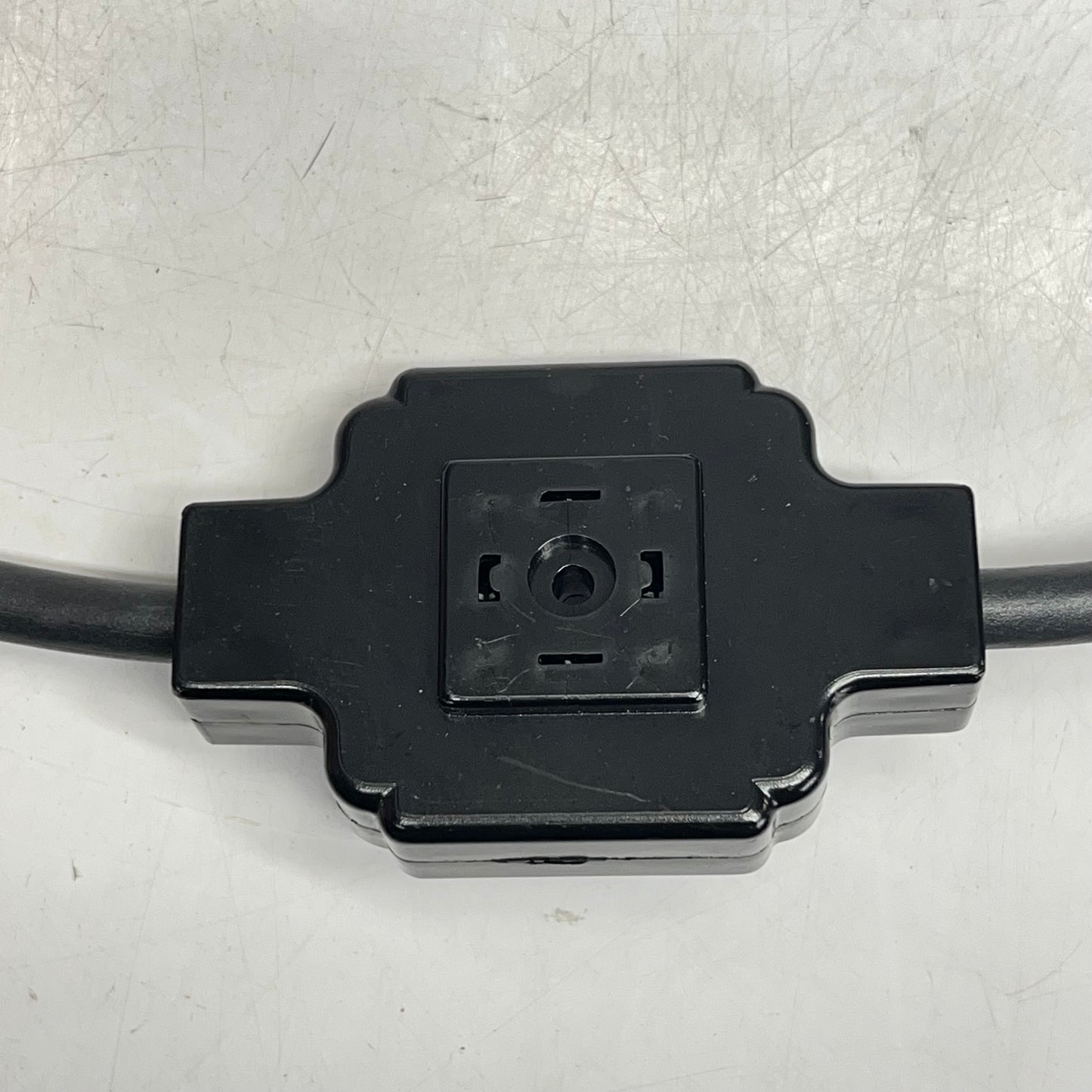 ROYAL UNITED Matrix Electrical Wiring Systems 19' Black MTX11P284M03WC