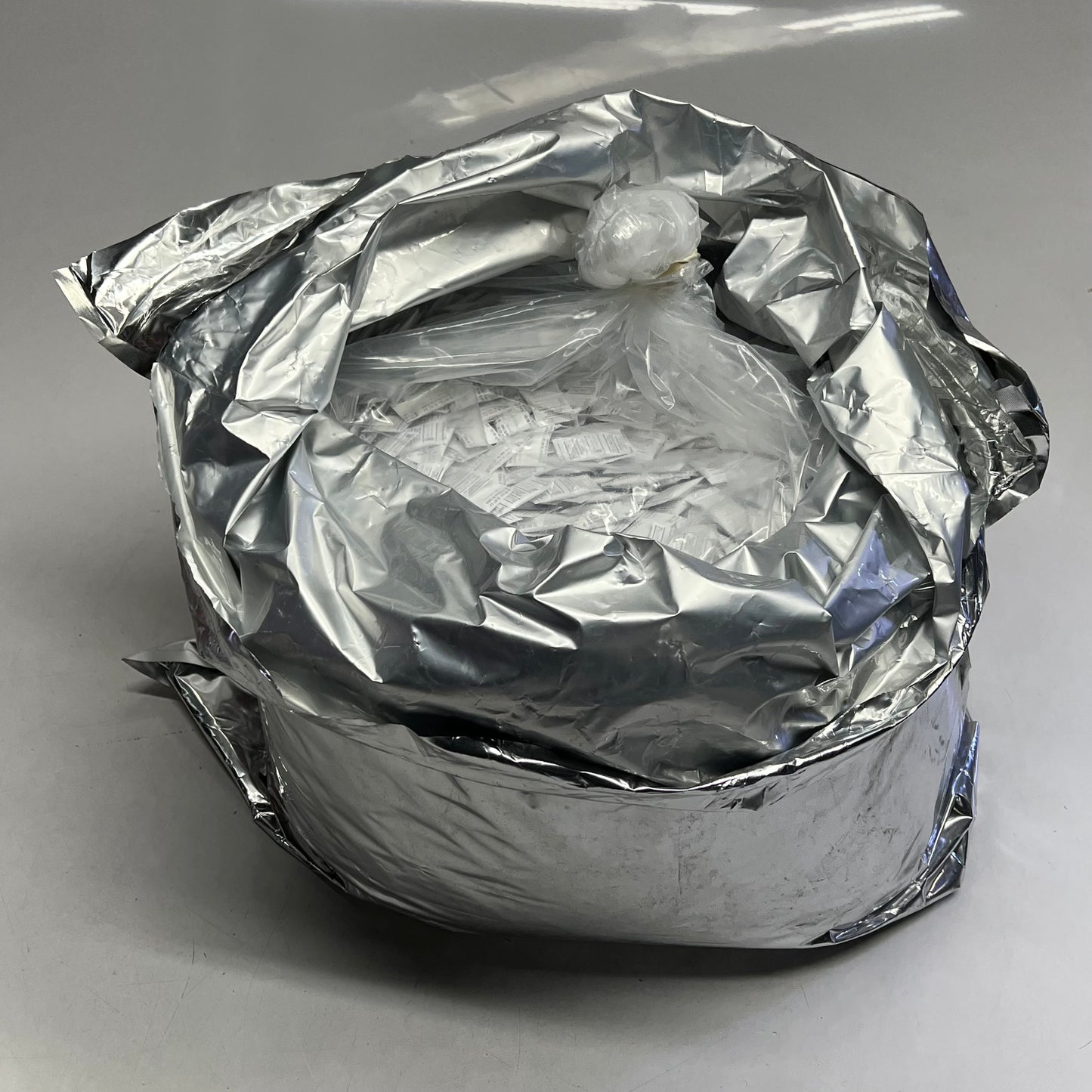 ZA@ PILLOWPAK (25 POUNDS) Sillica Gels Packets for Packing  Clear/White