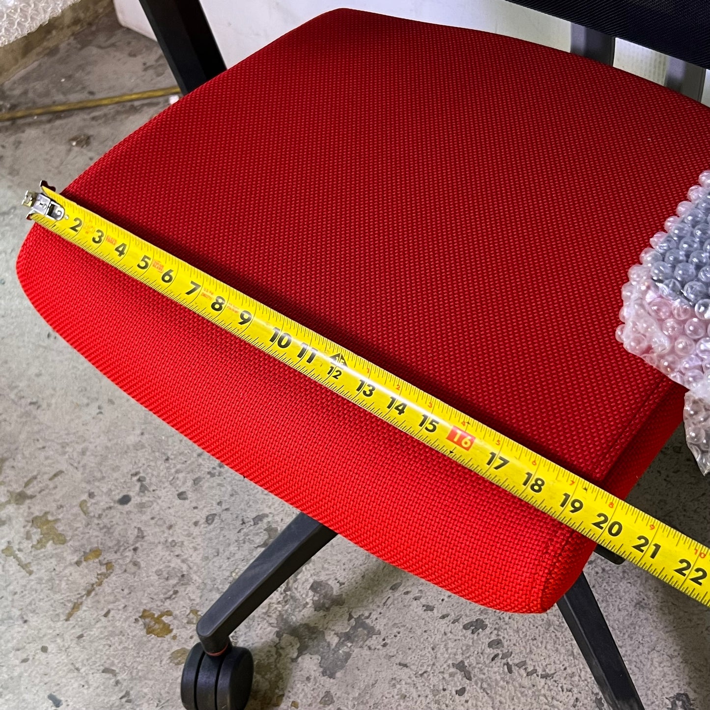 SITONIT SEATING Amplify Office Chair, Red Sz 19"W x 20"L x 42"H, 36-0164 (New Other, Distressed Box)