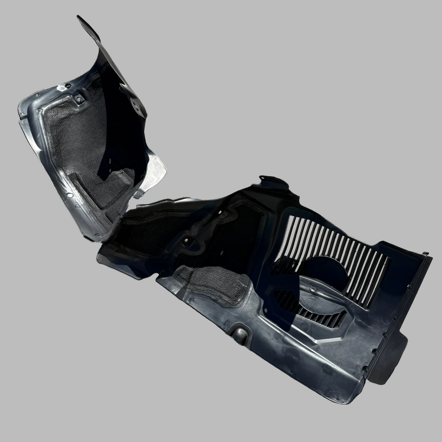 TESLA Model S 2016-2020 Front Right Wheel Arch Fender Liner Splash 1063694-00-D