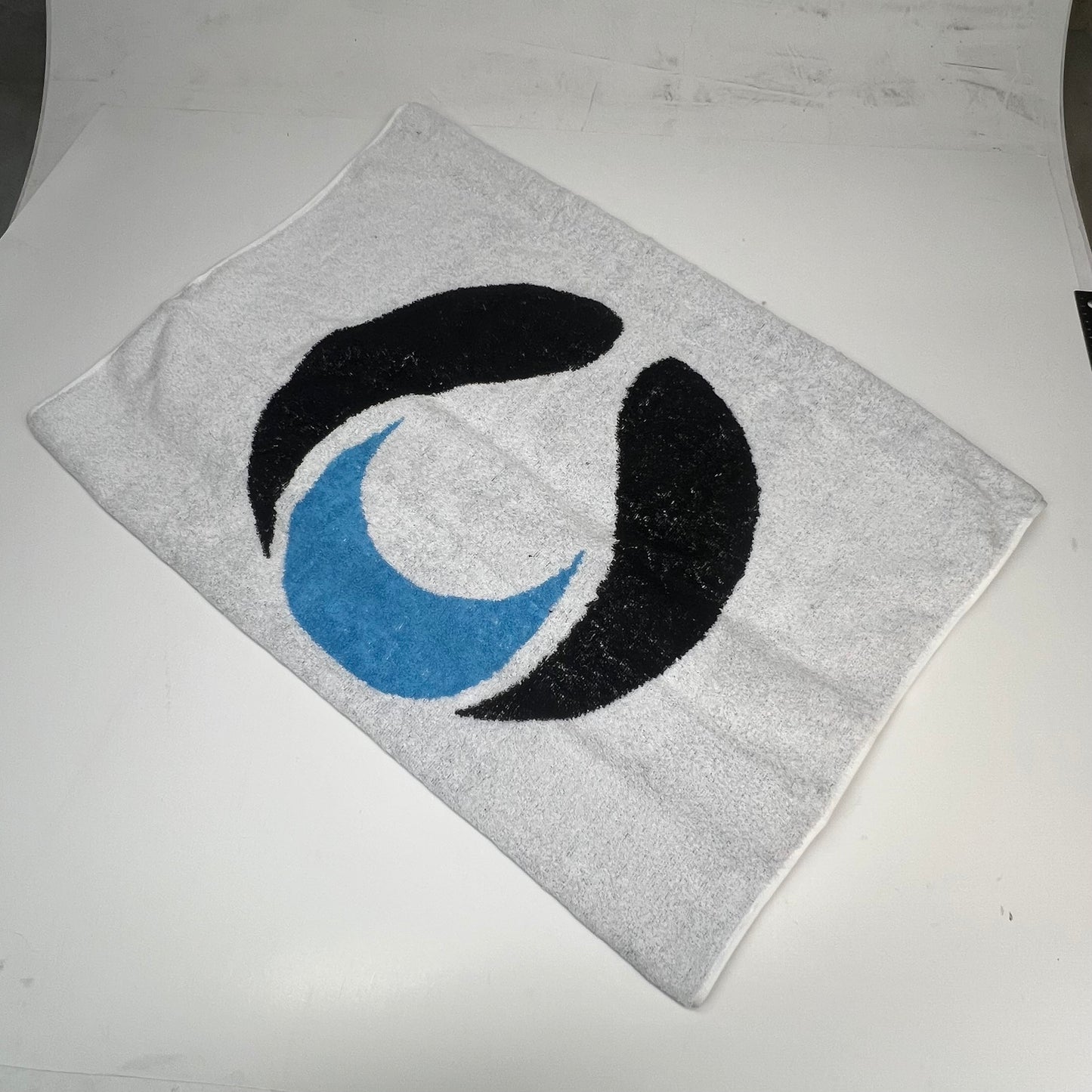 ORCA PLUNGE Beach Towel for Cold Plunge 100% Cotton 63"x32" White/Black