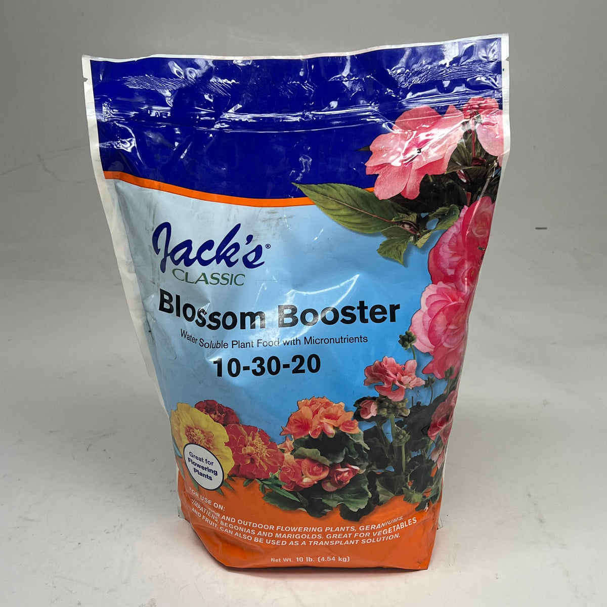 JACKS 10-30-20 Classic Blossom Booster Water Soluble Fertilizer 10 LBS Blue