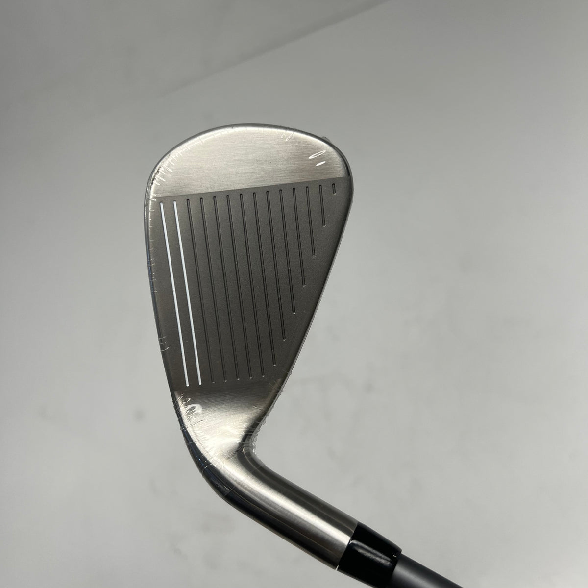 MAVRIK Club Head Sz 6 W/ Catalyst 65 Handle W/ Grip 37" - 24° Grey