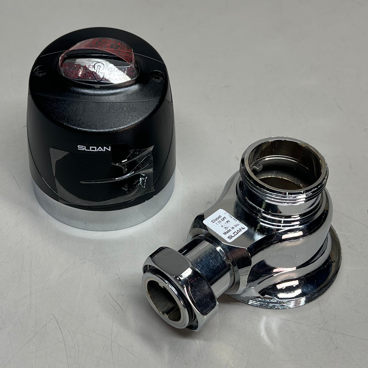 SLOAN OPTIMA PLUS Battery Powered Sensor Activated Flushometer Chrome 8111-1.28