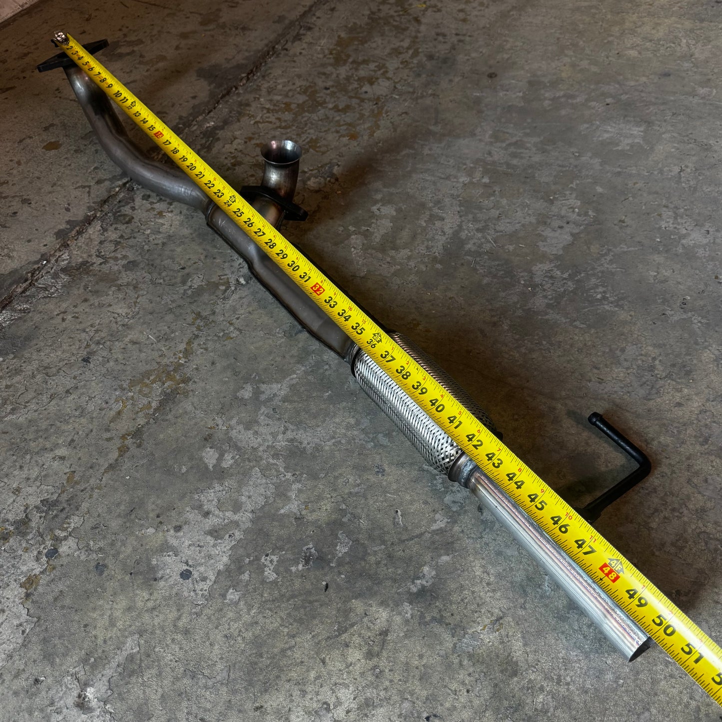 DORMAN Exhaust Crossover Pipe Compatible With Select Ford Models 50"L Gray 679-036