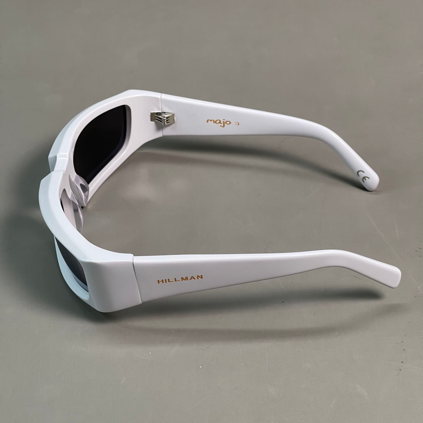 HILLMAN Skyhill X Majo :) Sunglasses Sz S White 75637414 (New)