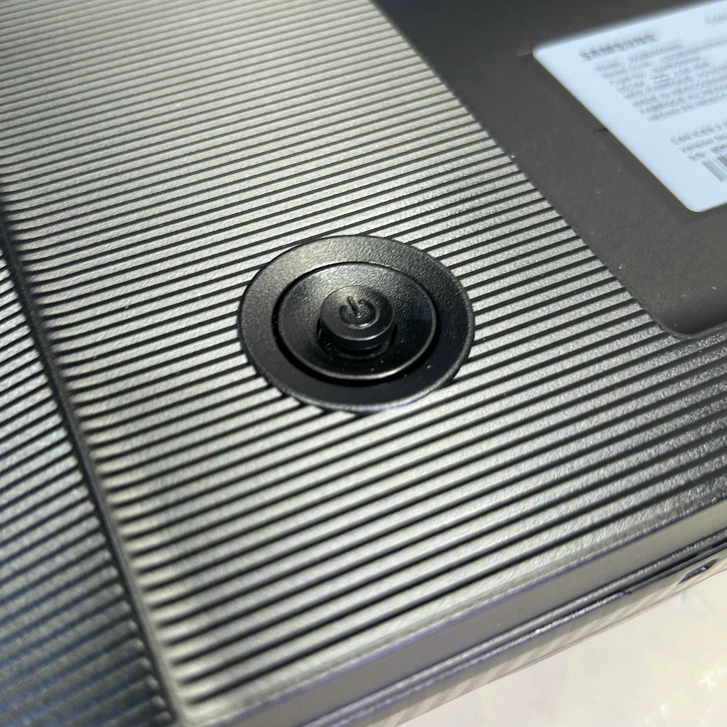 SAMSUNG Essential Monitor w/ Borderless Design 32" Black S3-32 (New Other (Open Packaging))