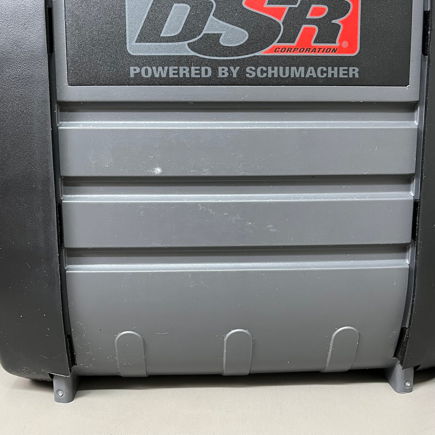 SCHUMACHER ELECTRIC DSR ProSeries Jump Starter 2200 Peak Amps 525 Cranking Amps 12 Volt DSR165