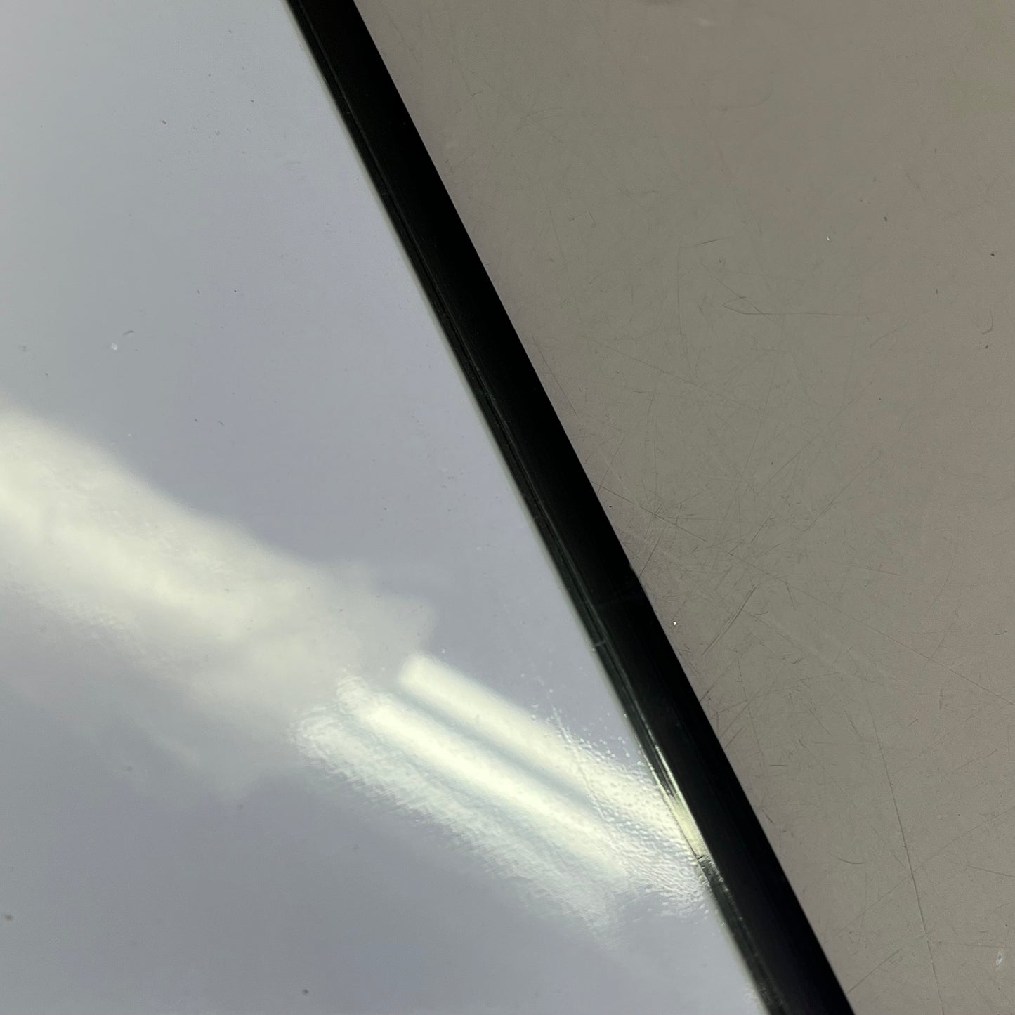 QUARTET Magnetic Dry-Erased Board Anodized Aluminum 36"x24" Black 21502-9