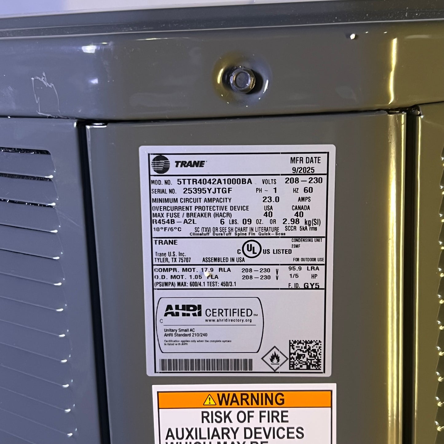 TRANER Air Conditioner Condenser & Heating Systems 208/230V, 5TTR4042A1000BA (New Other, Distressed Box)