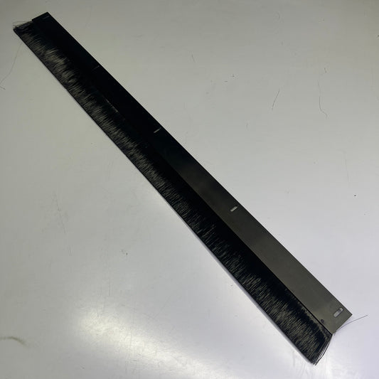 FELTON Straight Strip Brush Door Seal 2" Bristles 9.5" Mounting 39" X 4" 491459
