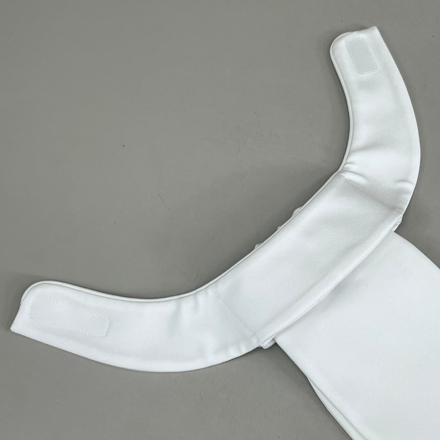 SAMSHIELD Plastron White Equestrian Riding Tie Women's Sz XS/S White