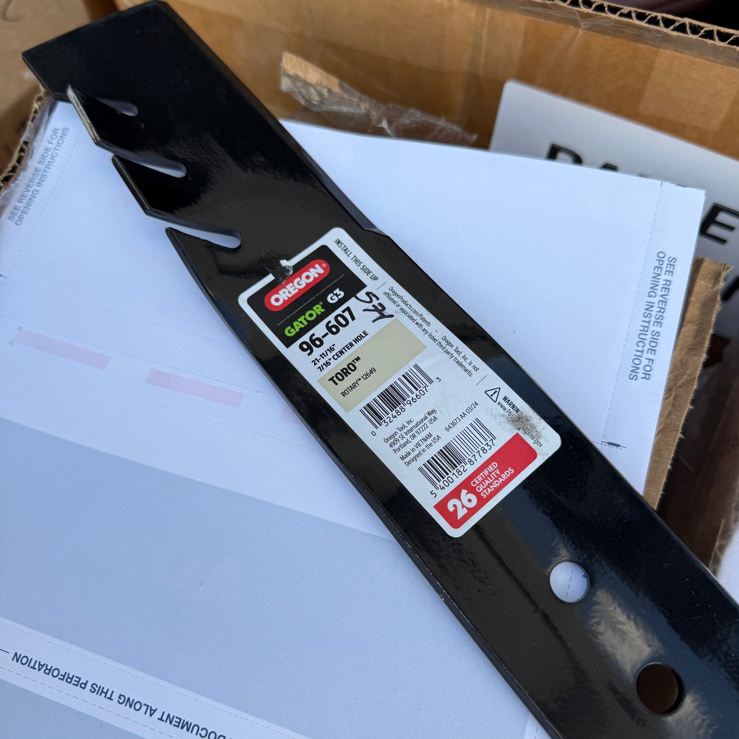 ZA@ Pallet of MIXED 3M Gloss Overlaminate, Blank Checks, Pool Filter Media, Arm Pads, Wipes, & MORE!