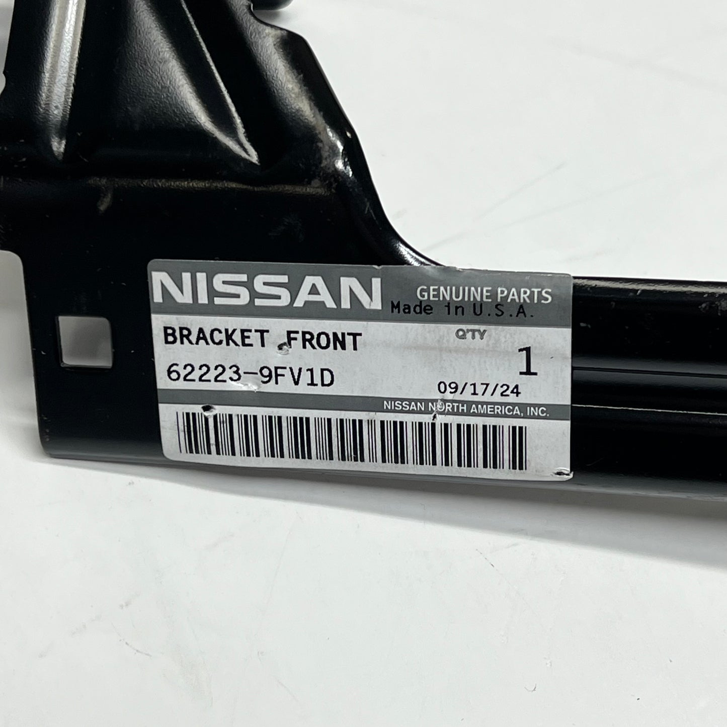 NISSAN Genuine OEM Bumper Face Bar Bracket Black 62223-9FV1D