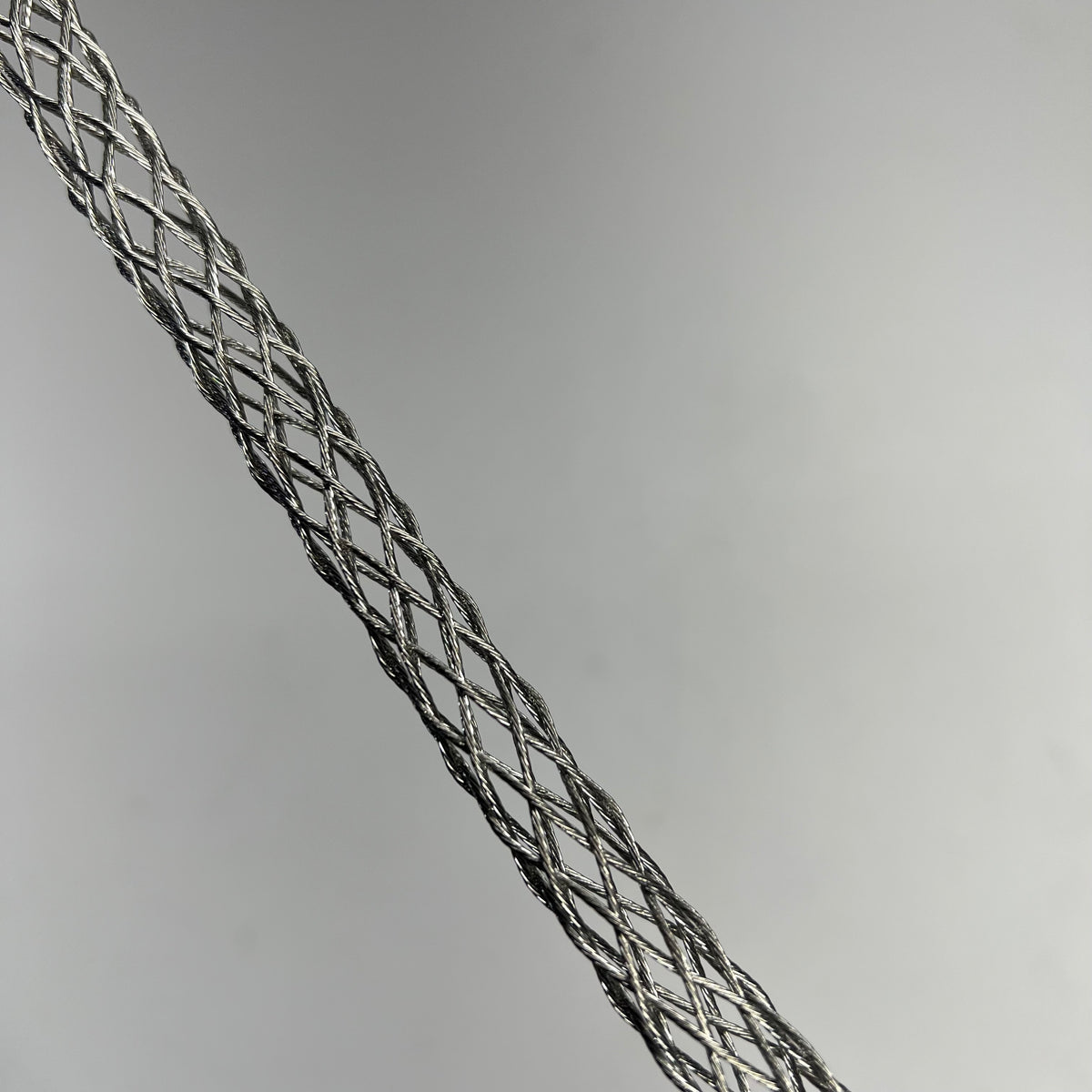 HUBBELL Genuine Kellems Single Eye Support Grip 63-.74" Galvanized 02201014
