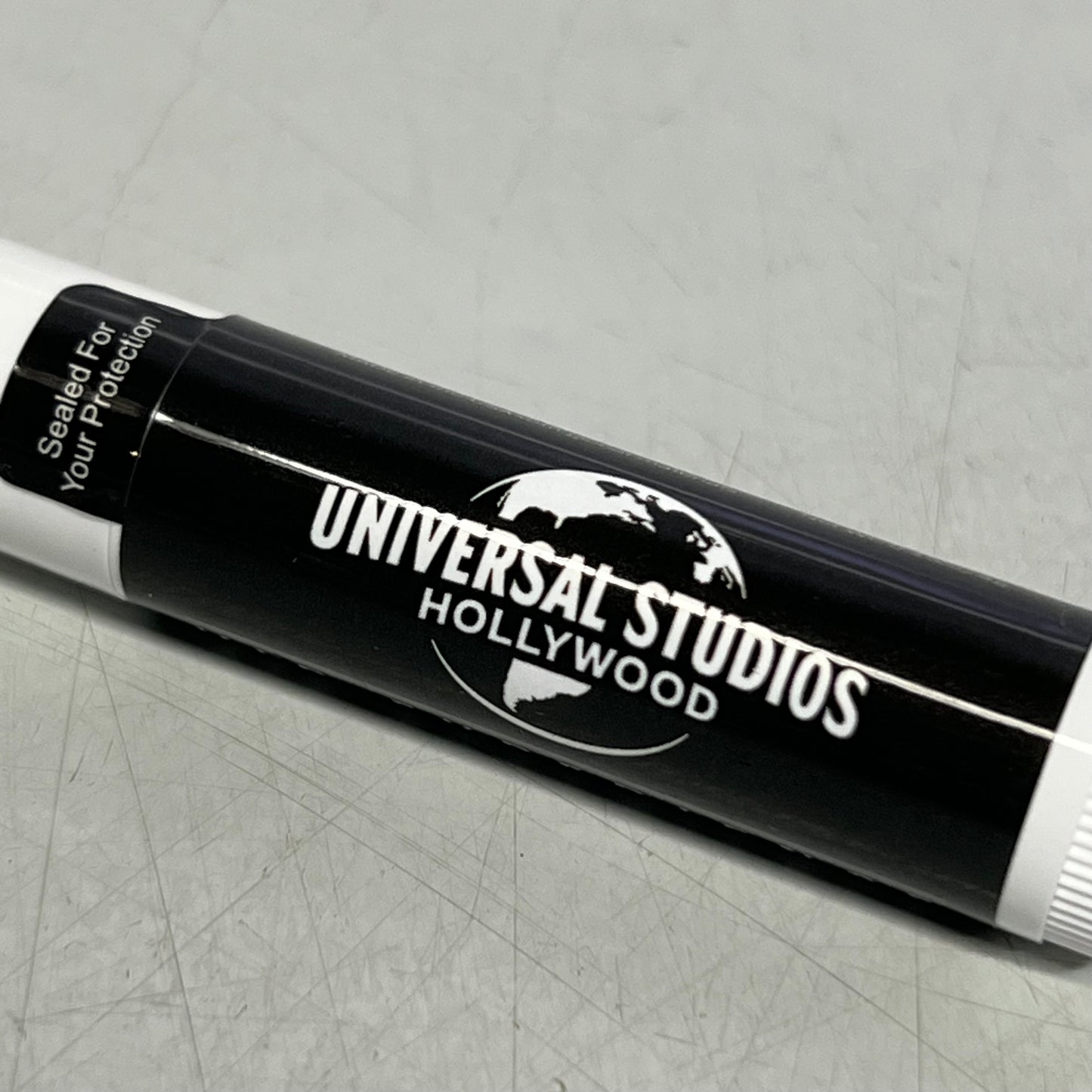 UNIVERSAL STUDIOS (20 PACK) Chapstick, Natural Beeswax Lip Moisturizer-Peppermint