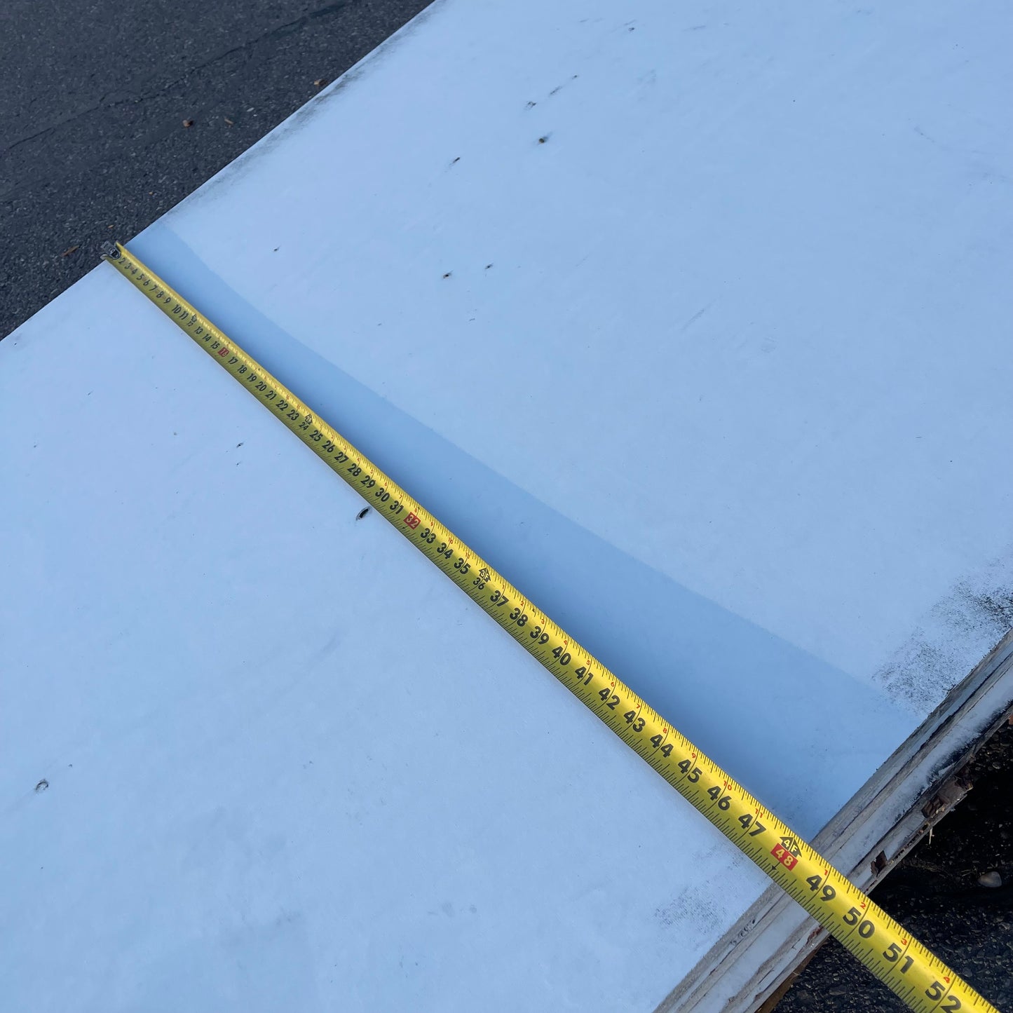 ZA@ Pallet of MIXED Plywood Boards 8’ x 4’ White (AS-IS)