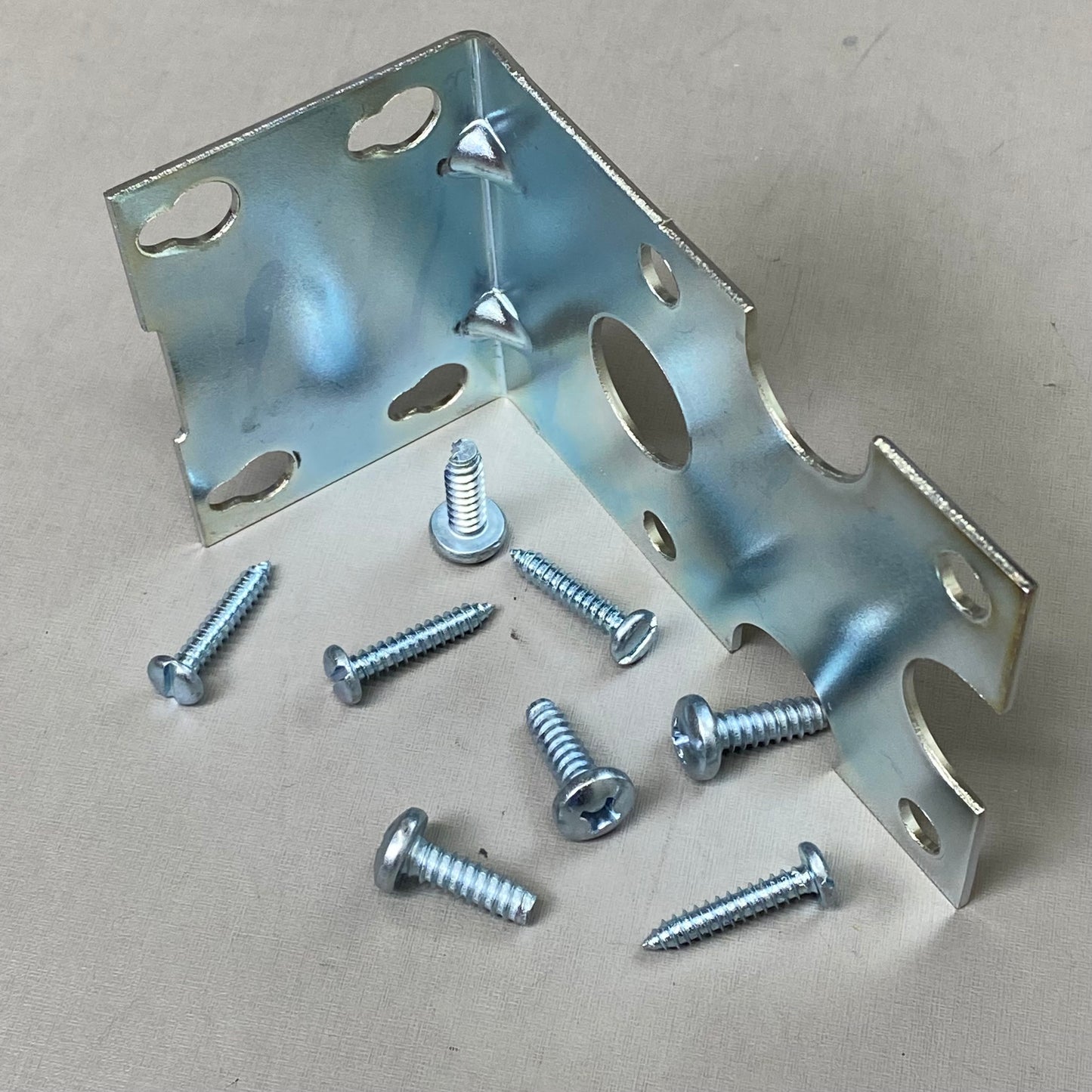 ACTIVE ARMOUR Scale & Corrosion Prevention 12"x6"x5" Black