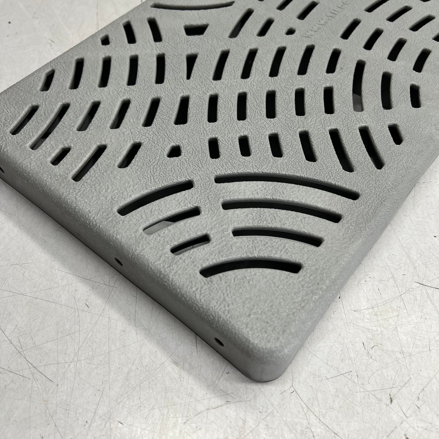 TIE DOWN Durable Boarding Step for Trailers (Step Only) 24"x11.5" Grey 86469