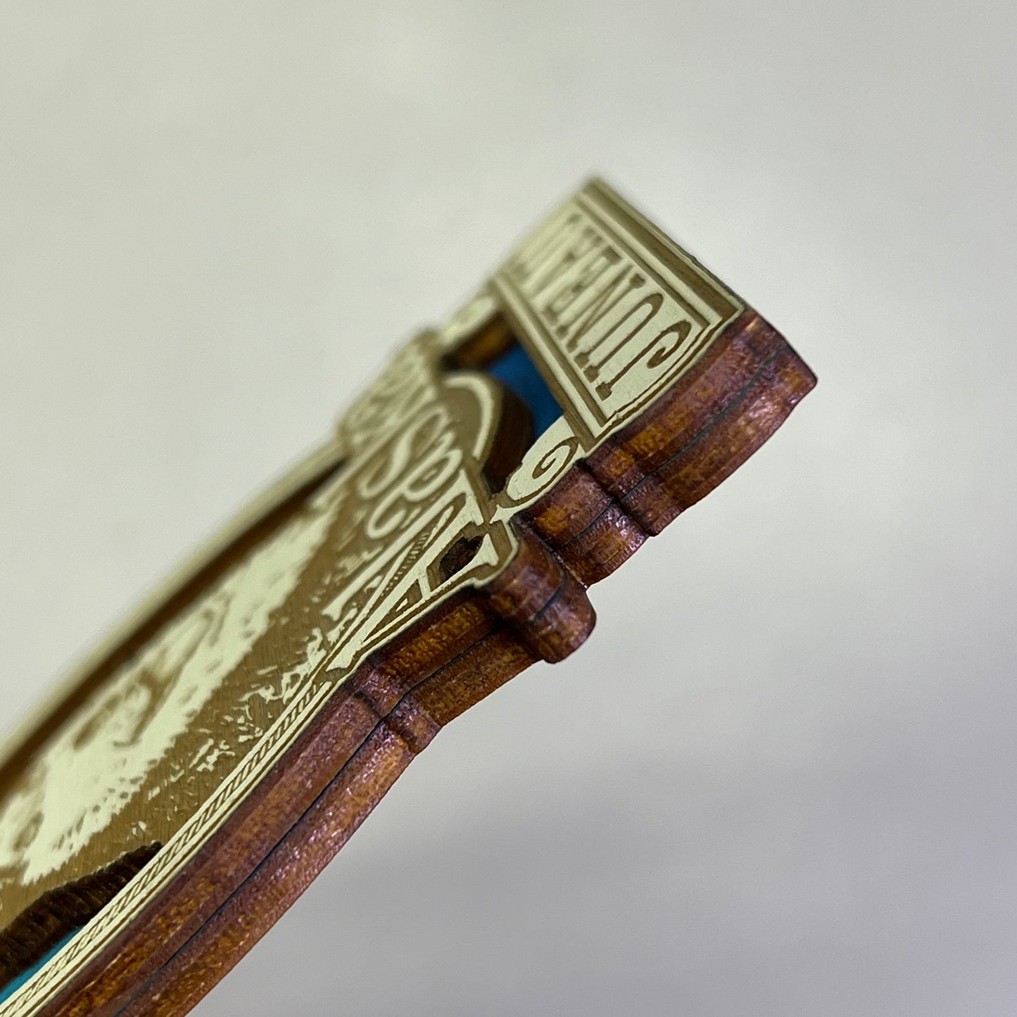 (2 PACK) Huskey Dog Laser Cut Wood Magnet Souvenir JUNEAU, AK Made In USA