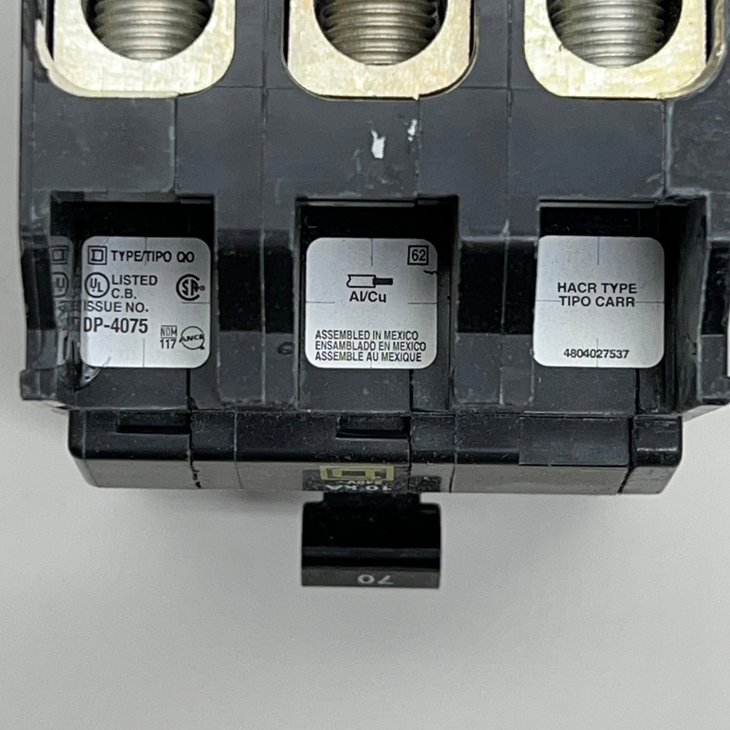 SQUARE D 70 AMP Circuit Breaker Plug-In 240 Volt 50/60 Hz 3 Pole QO370