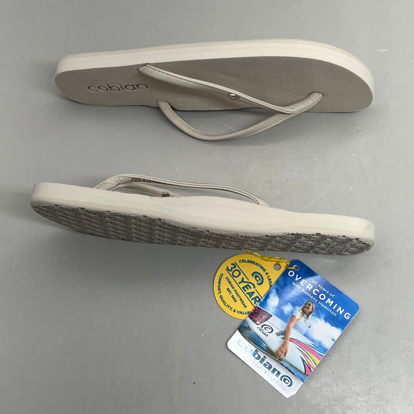 COBIAN Nia's Bounce Synthetic Leather Sandals Women's Sz 10, EU 41 Cream NIA25-110-10