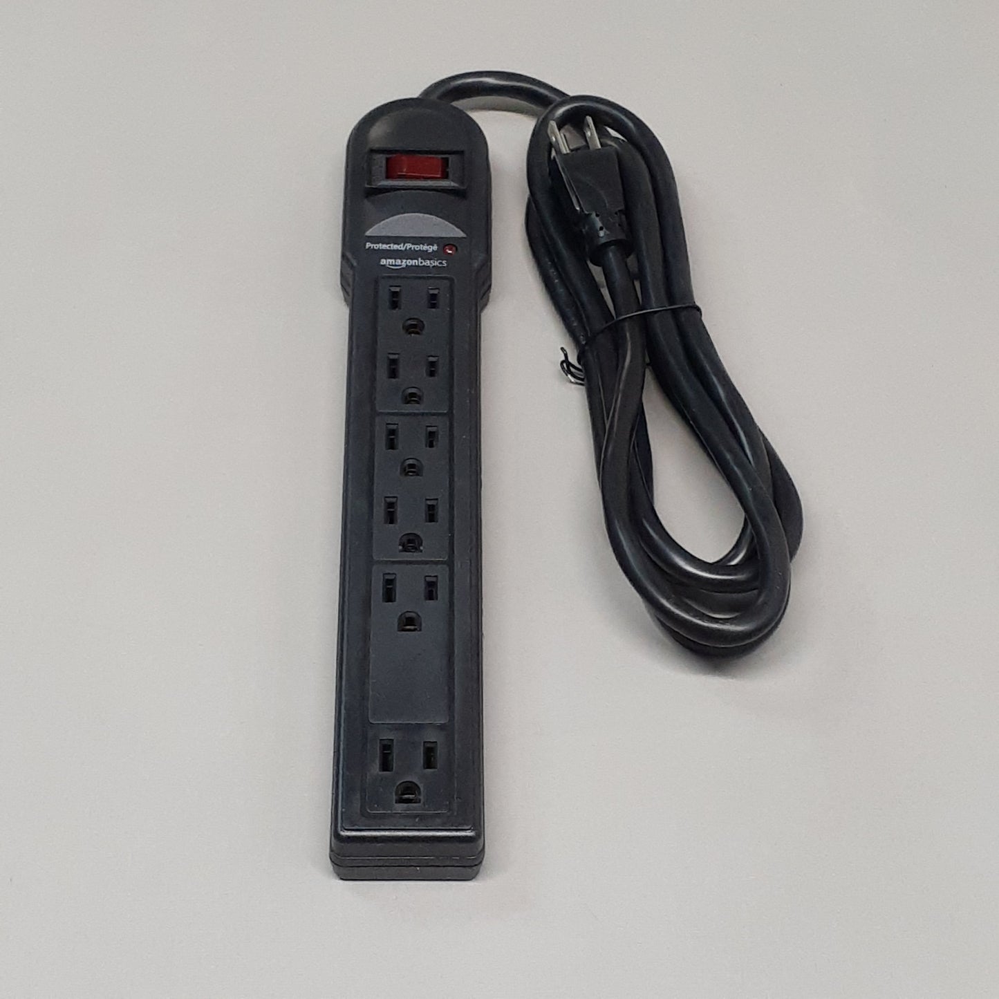 AMAZON BASICS 6-Outlet Surge Protector Power Cord Strip, 790 Joule, Black (New)